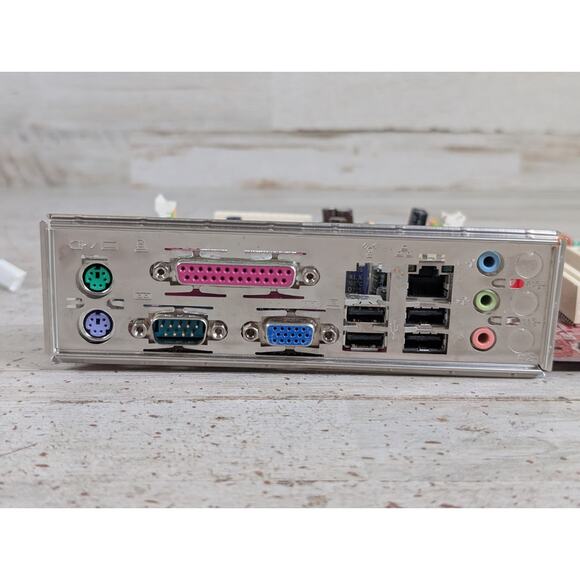 MSI K9MM-V MS7312 V1.0 MicroATX Motherboard AM2 mPGA940 AGP 1.5V PCI w Cooler - Picture 7 of 10